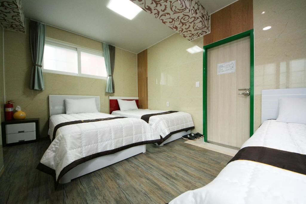 Guesthouse Myeongdong 2 Σεούλ Δωμάτιο φωτογραφία
