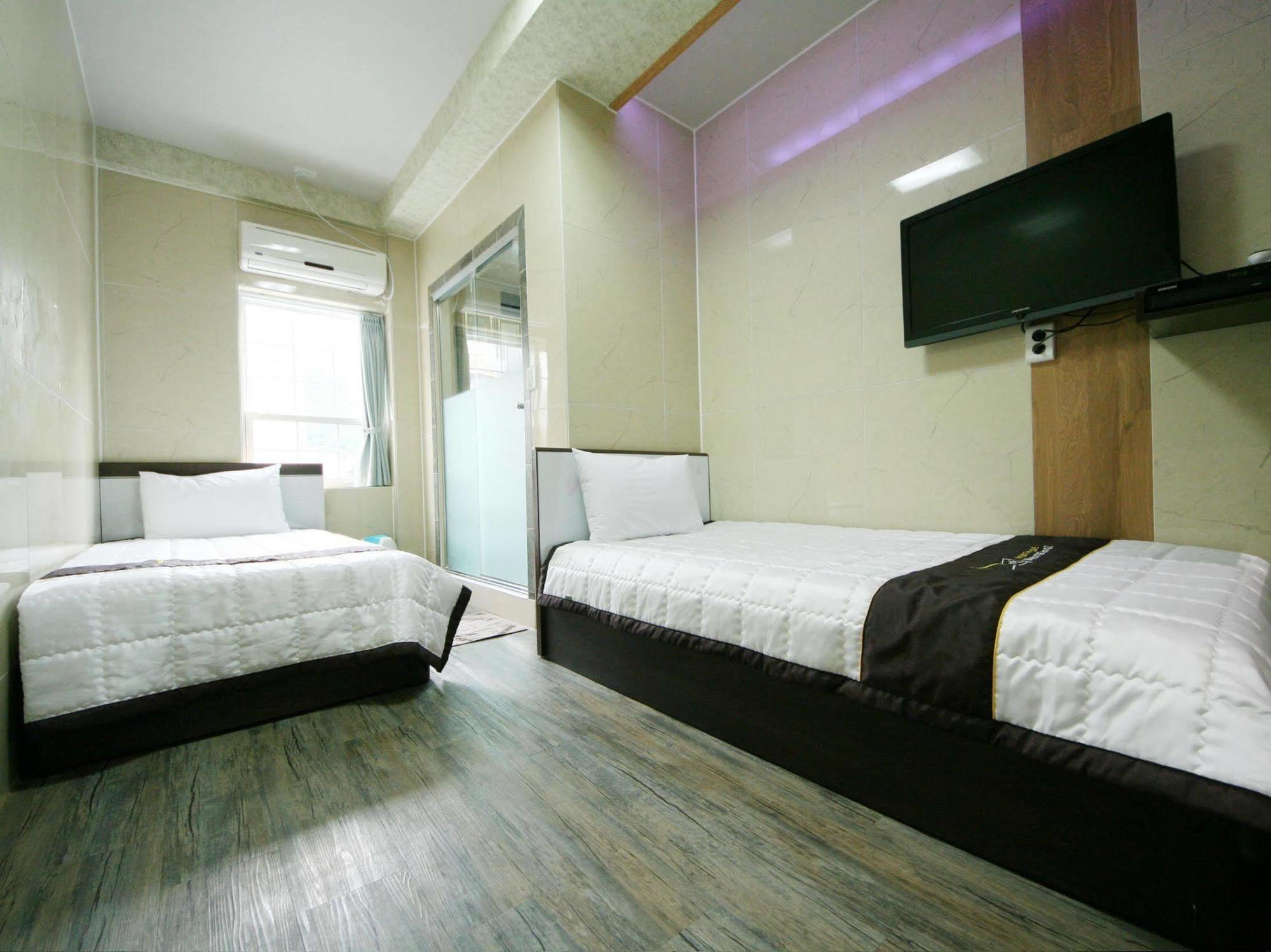 Guesthouse Myeongdong 2 Σεούλ Εξωτερικό φωτογραφία